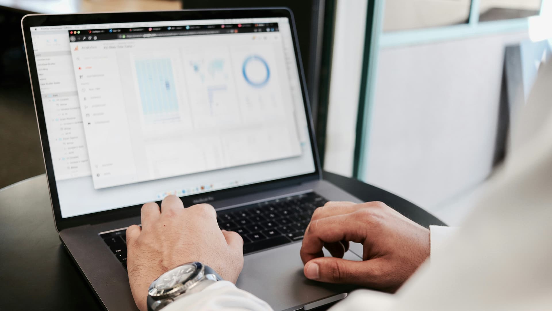 المقارنات المعيارية